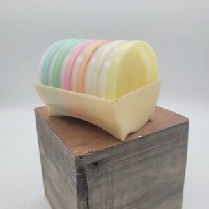 Vintage‎ Tupperware Pastel Wagon Wheel Coaster (567) Set of 18 with Caddy (566)
